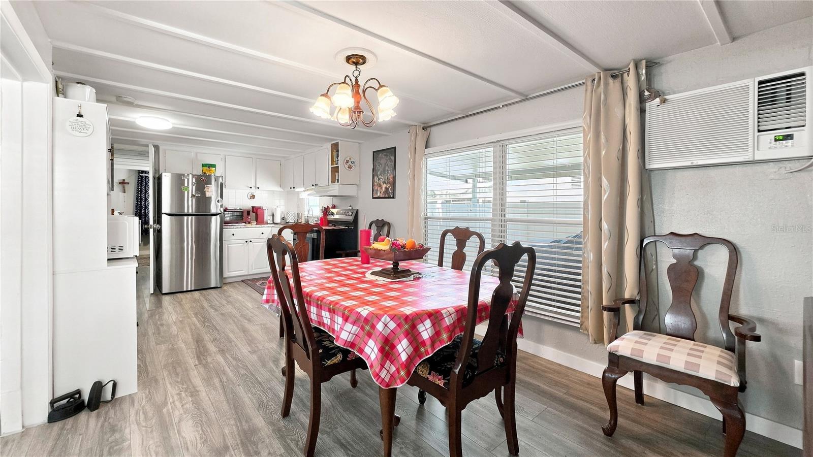 14125 PLUM LN
