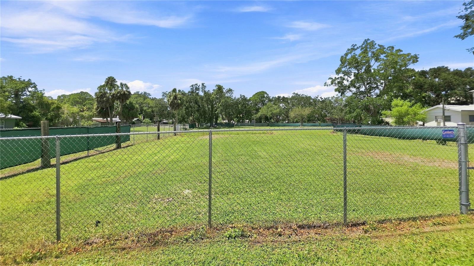 14125 PLUM LN