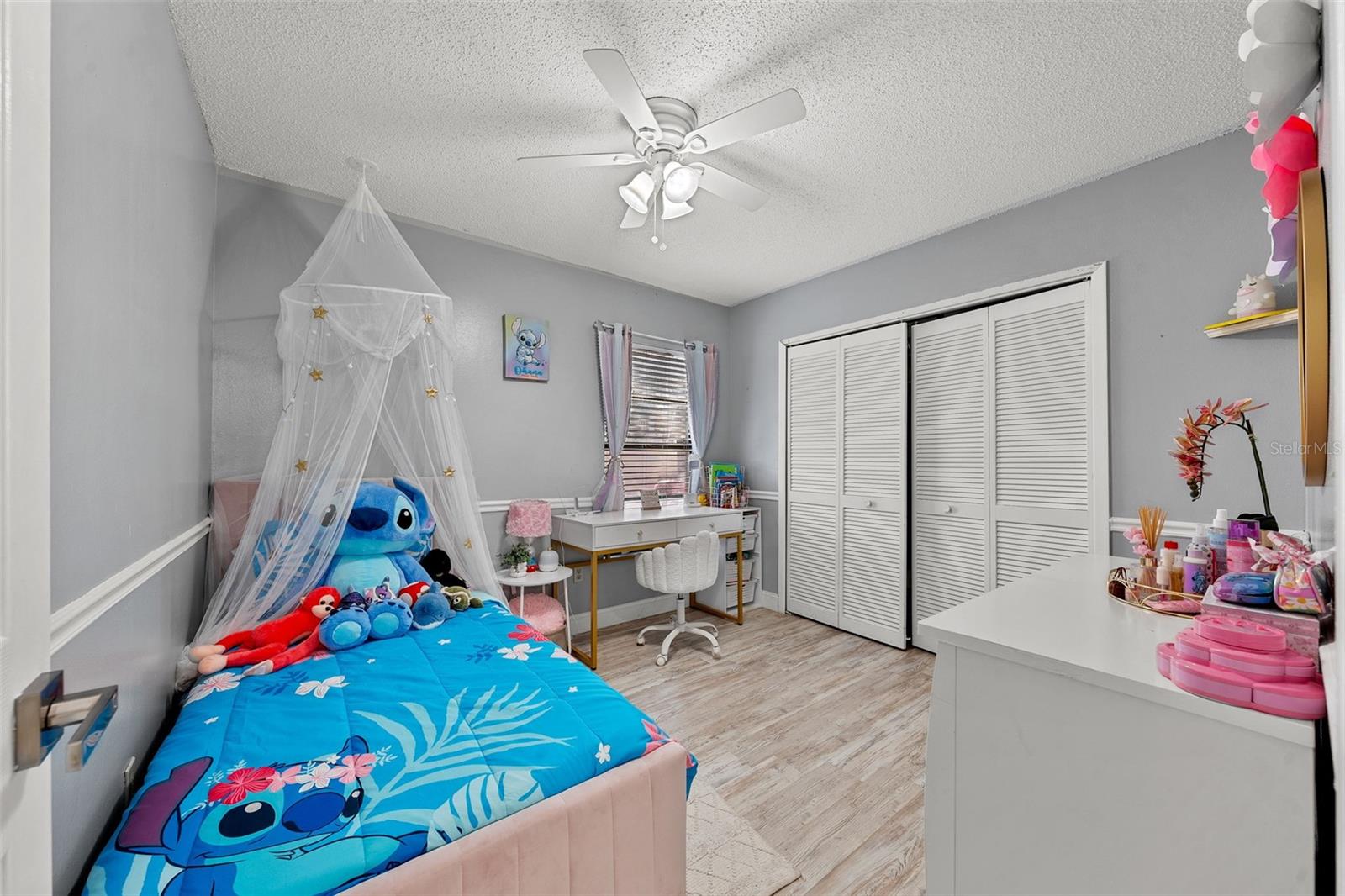 6301 NESTING CT