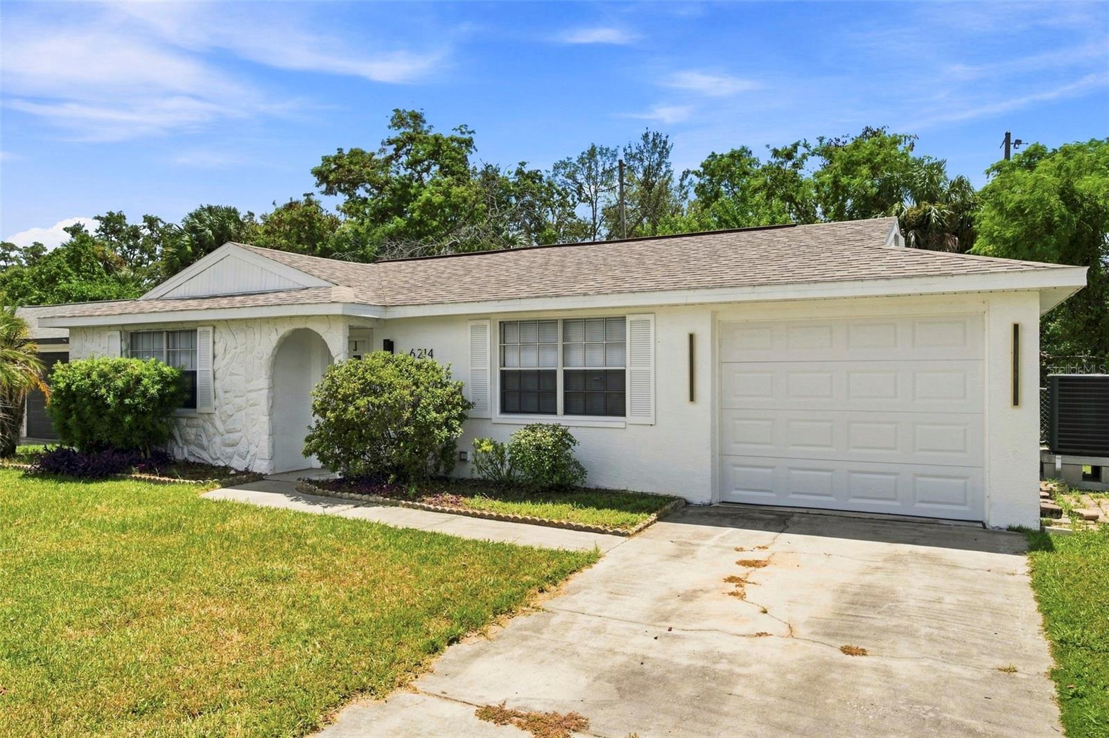 6214 Westport Dr, Port Richey