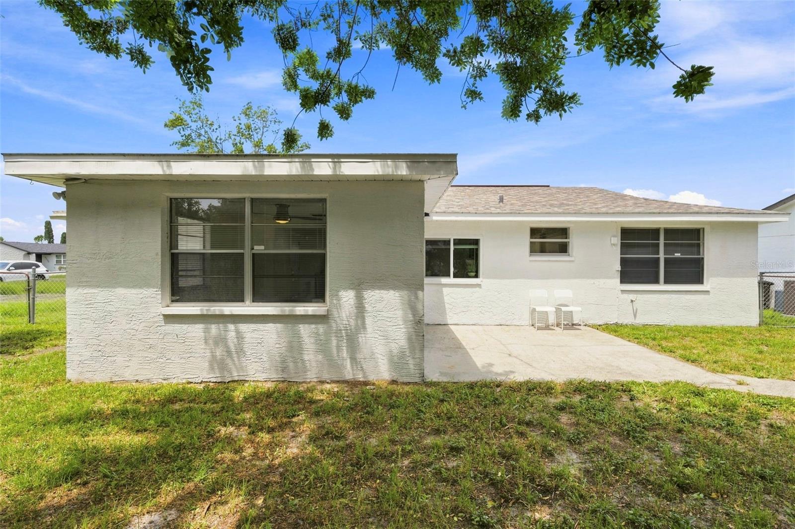 6214 WESTPORT DR