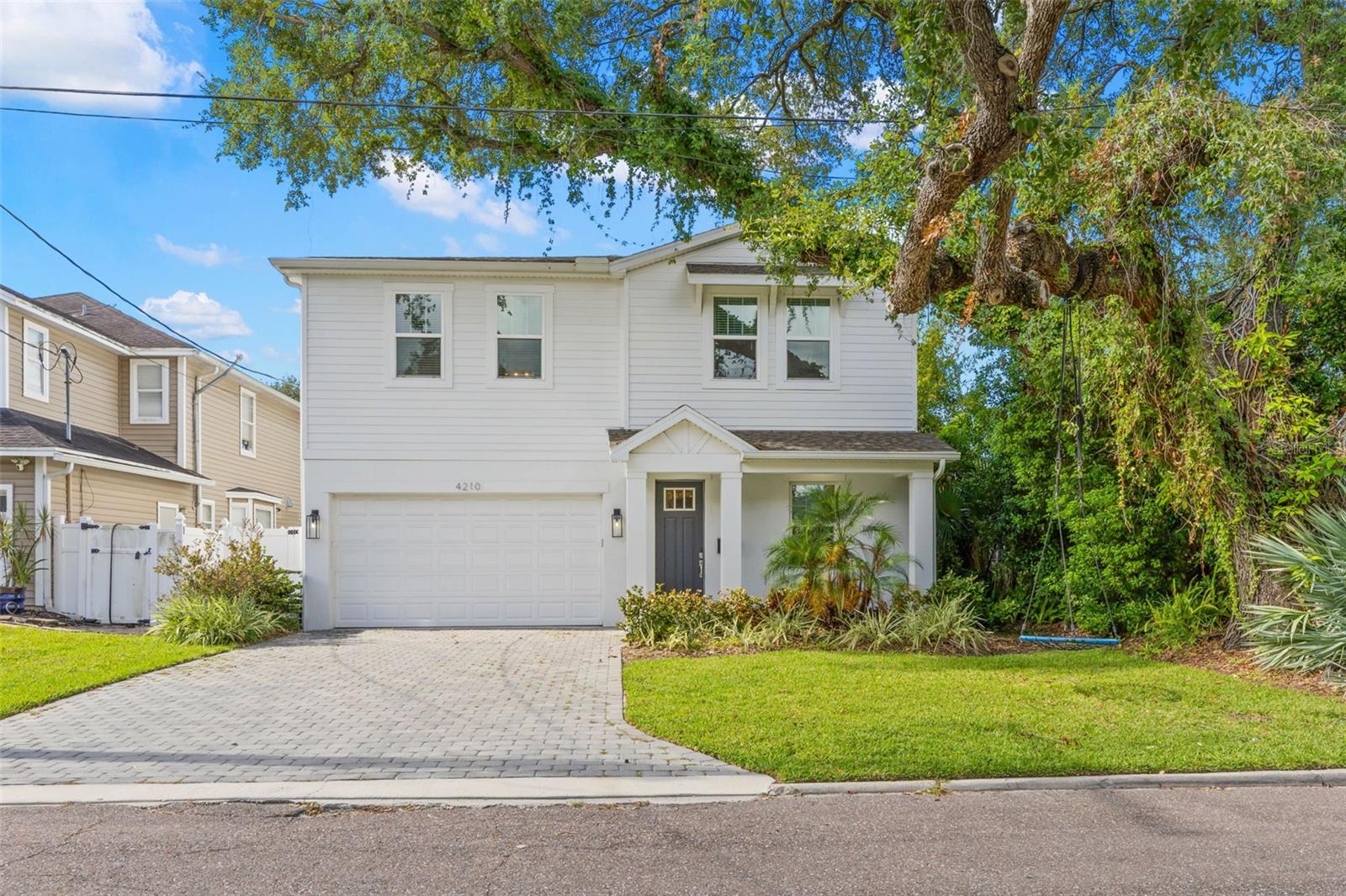 4210 W Tacon St, Tampa
