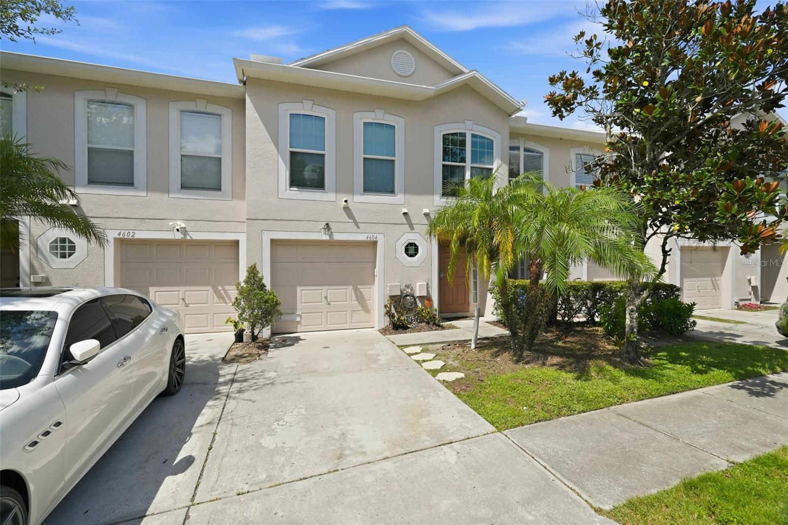 4604 Ashburn Square Dr, Tampa