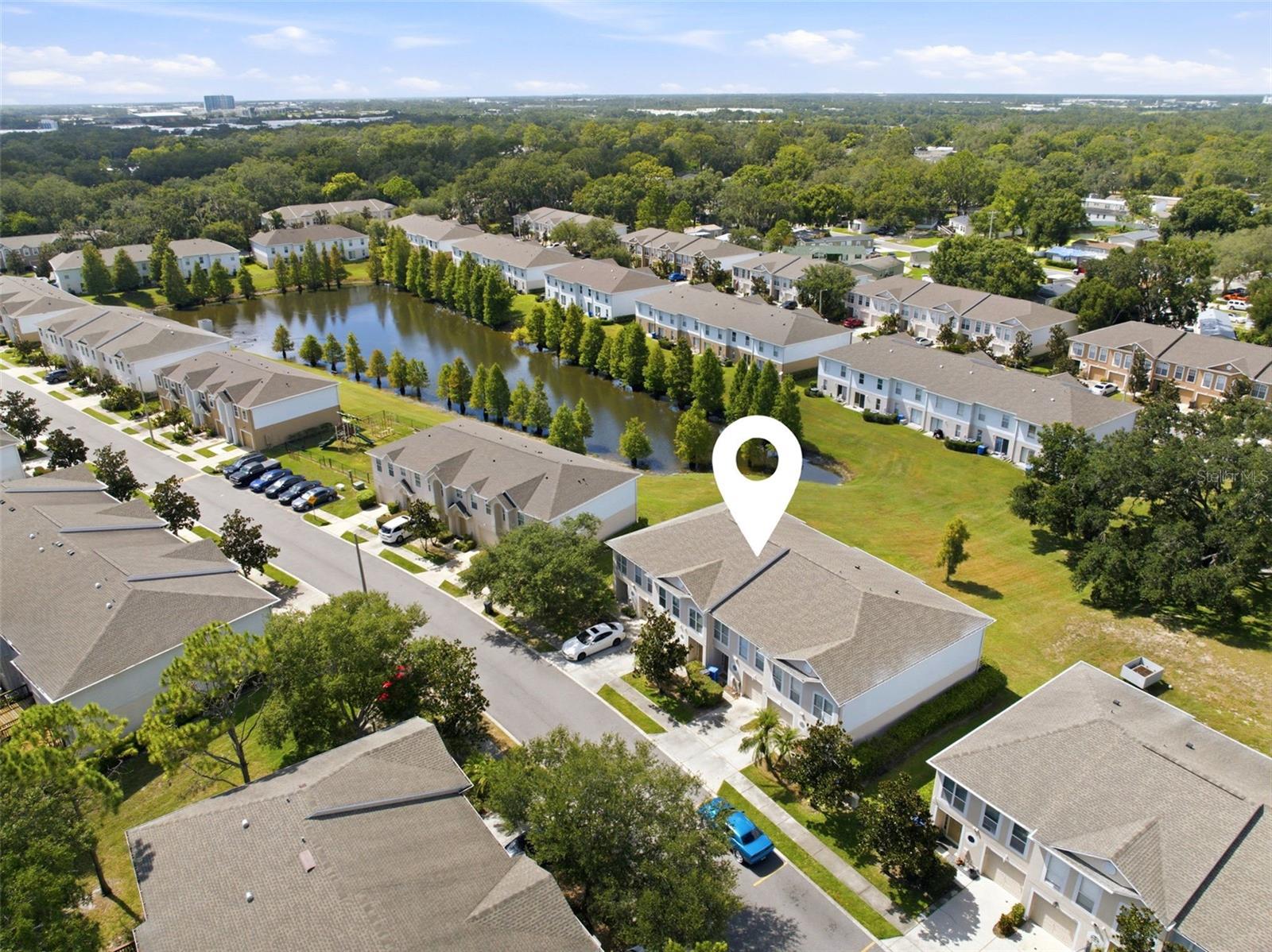 4604 ASHBURN SQUARE DR