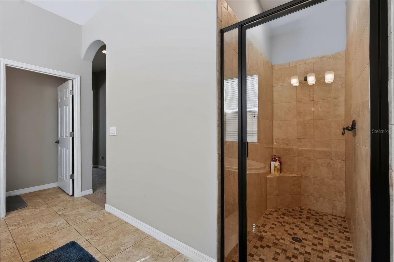 8781 BELLA VITA CIR