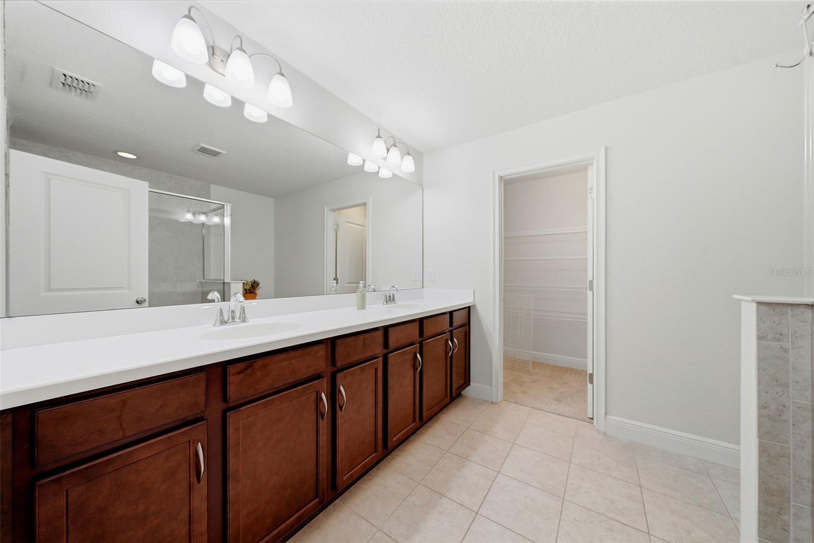 11752 CAMBIUM CROWN DR