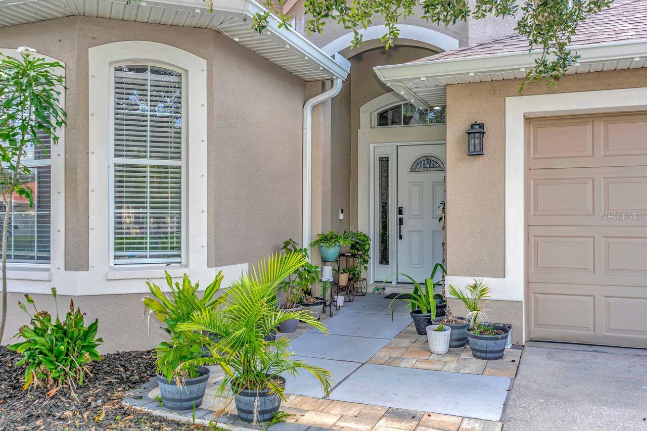501 STONE BRIAR DR