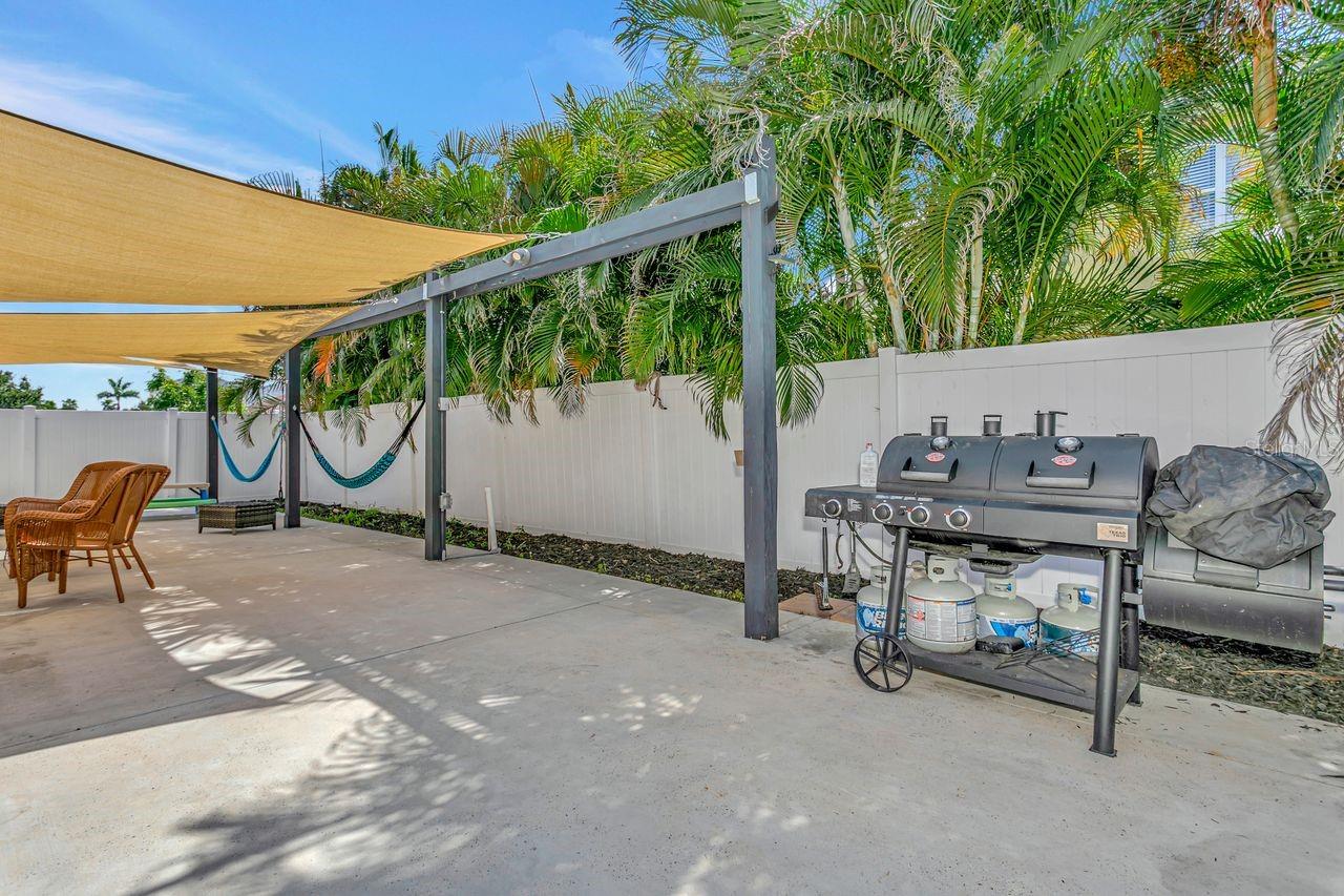 501 STONE BRIAR DR