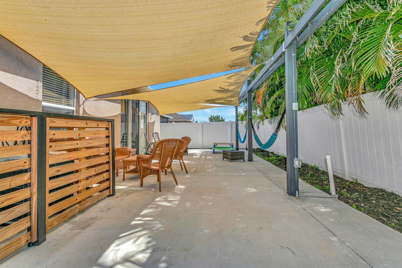 501 STONE BRIAR DR