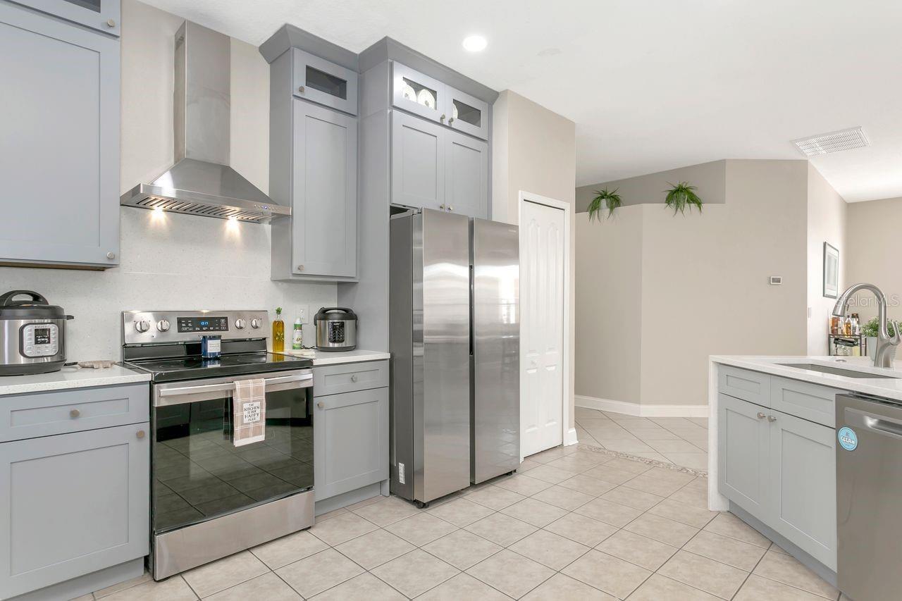 501 STONE BRIAR DR