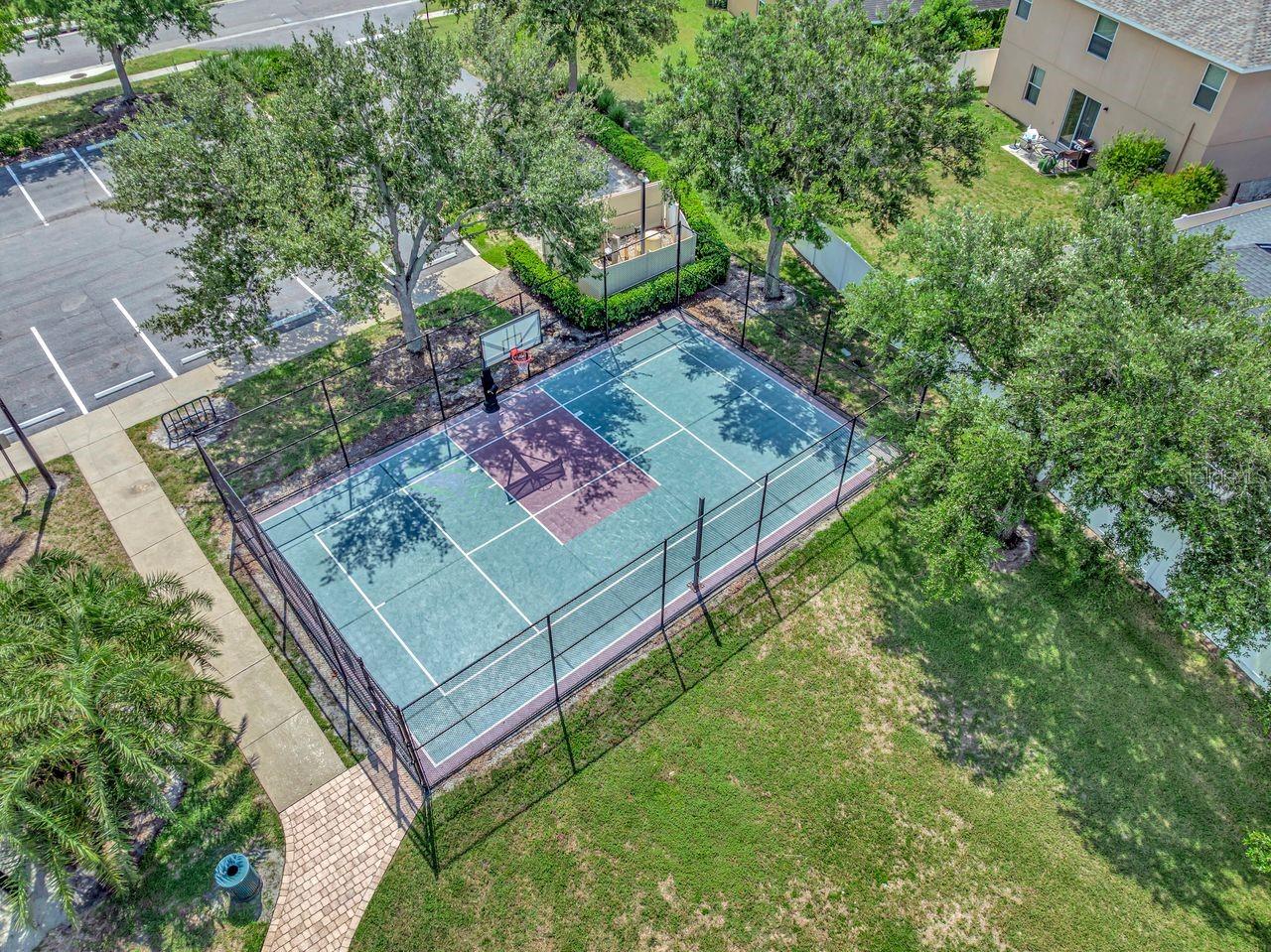 501 STONE BRIAR DR