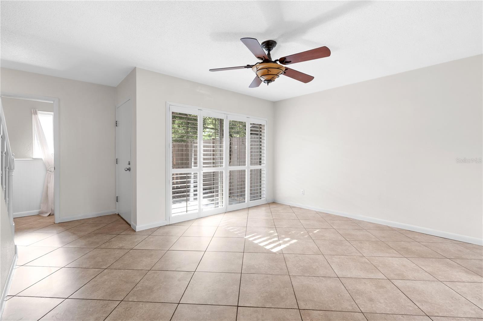 903 BUCK CT