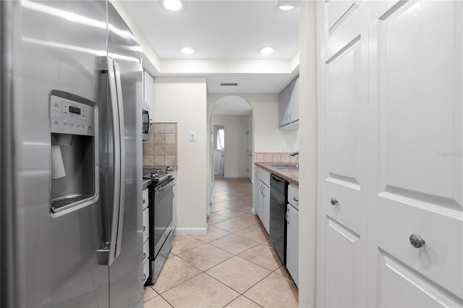 903 BUCK CT