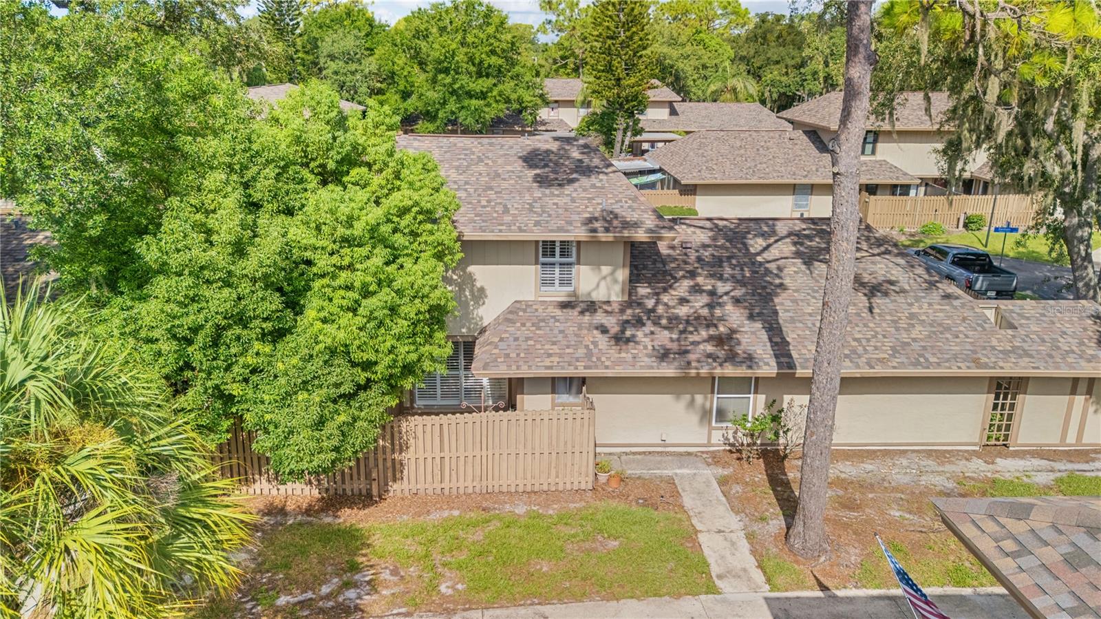 903 BUCK CT