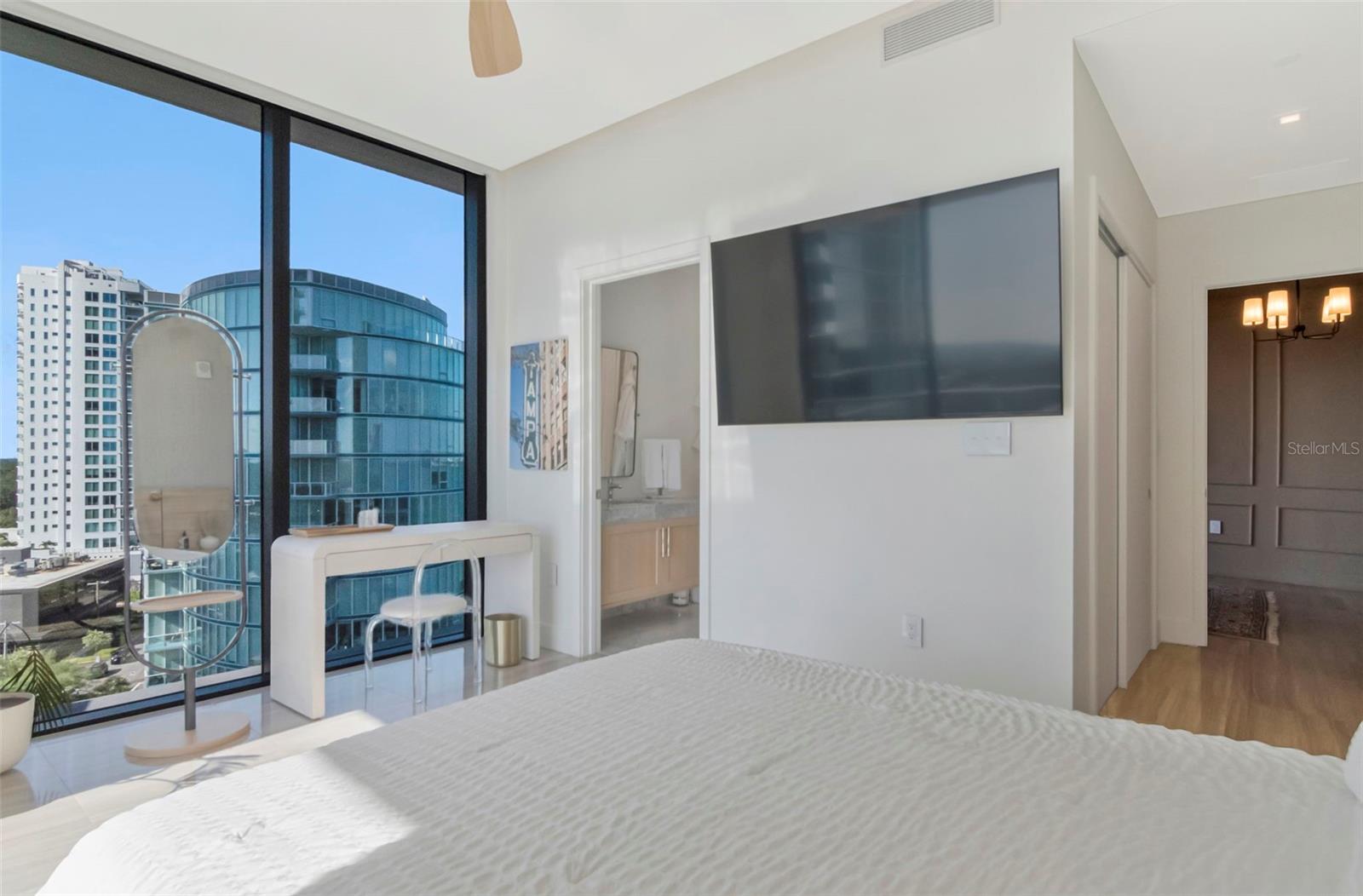 3101 BAYSHORE BLVD #1001