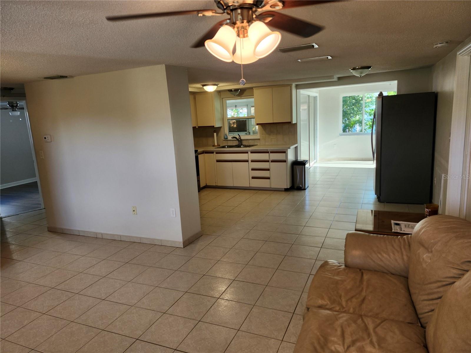 6144 SAPPHIRE DR