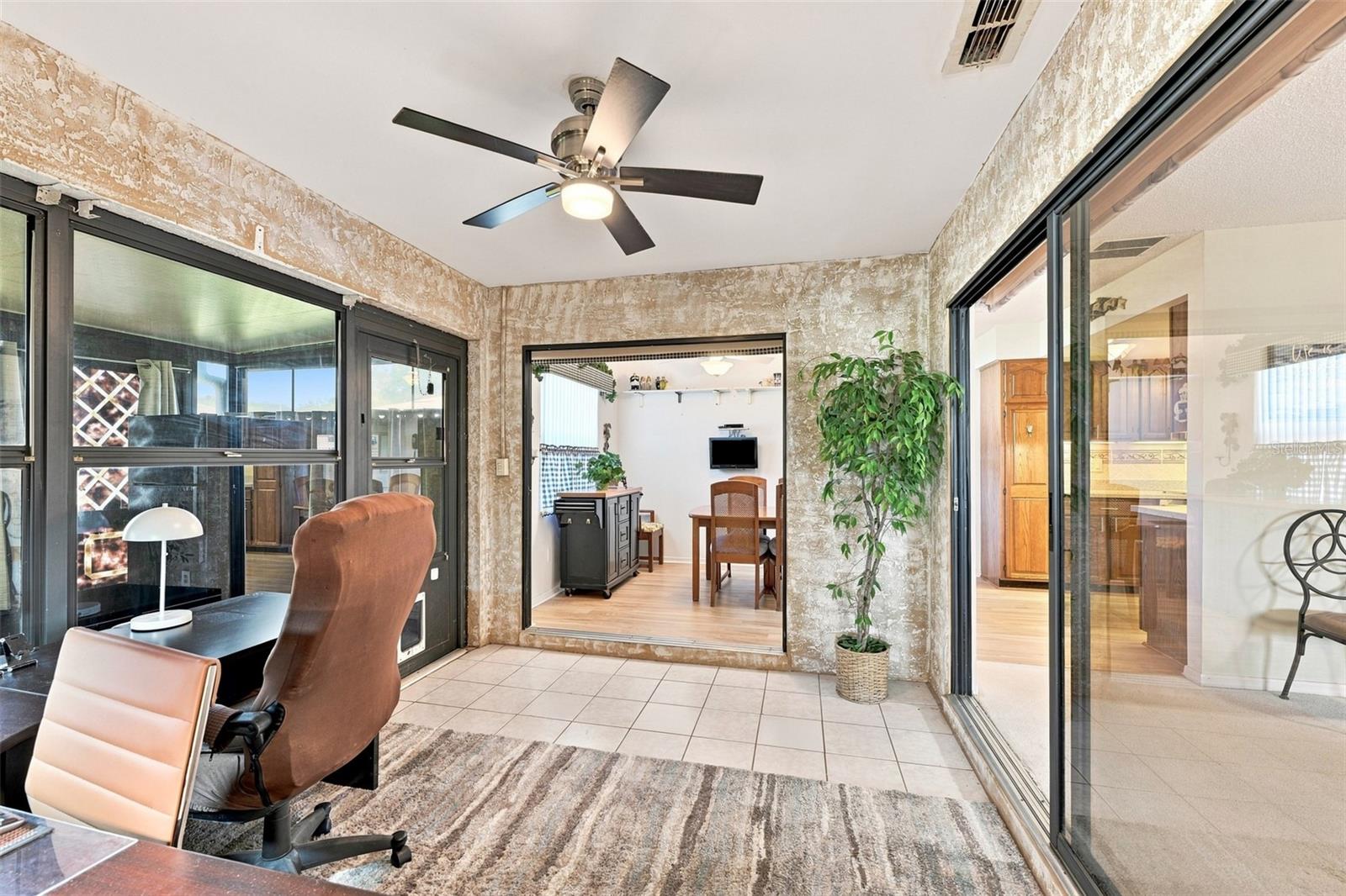 1618 LAYTON CT