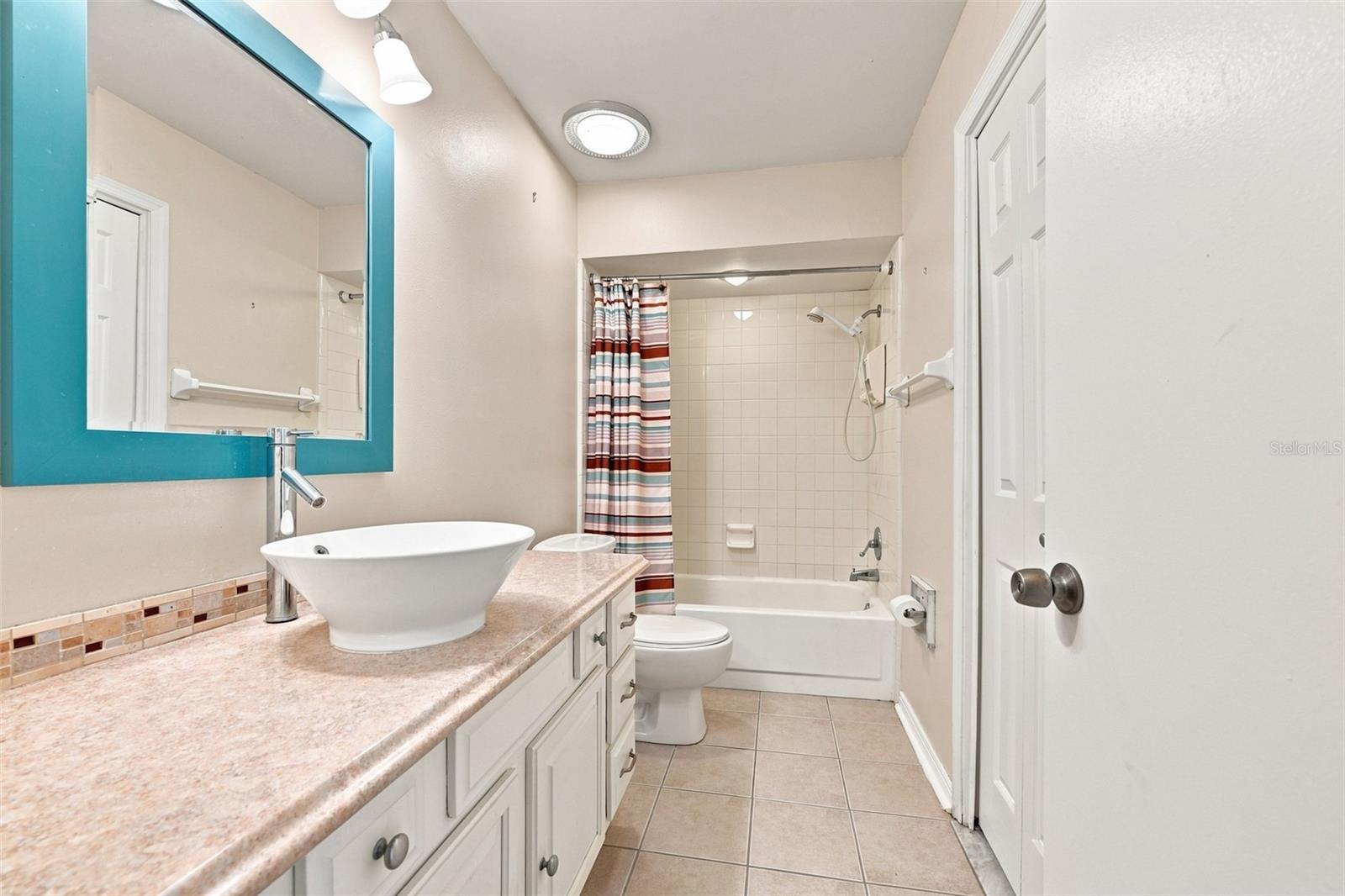 1618 LAYTON CT