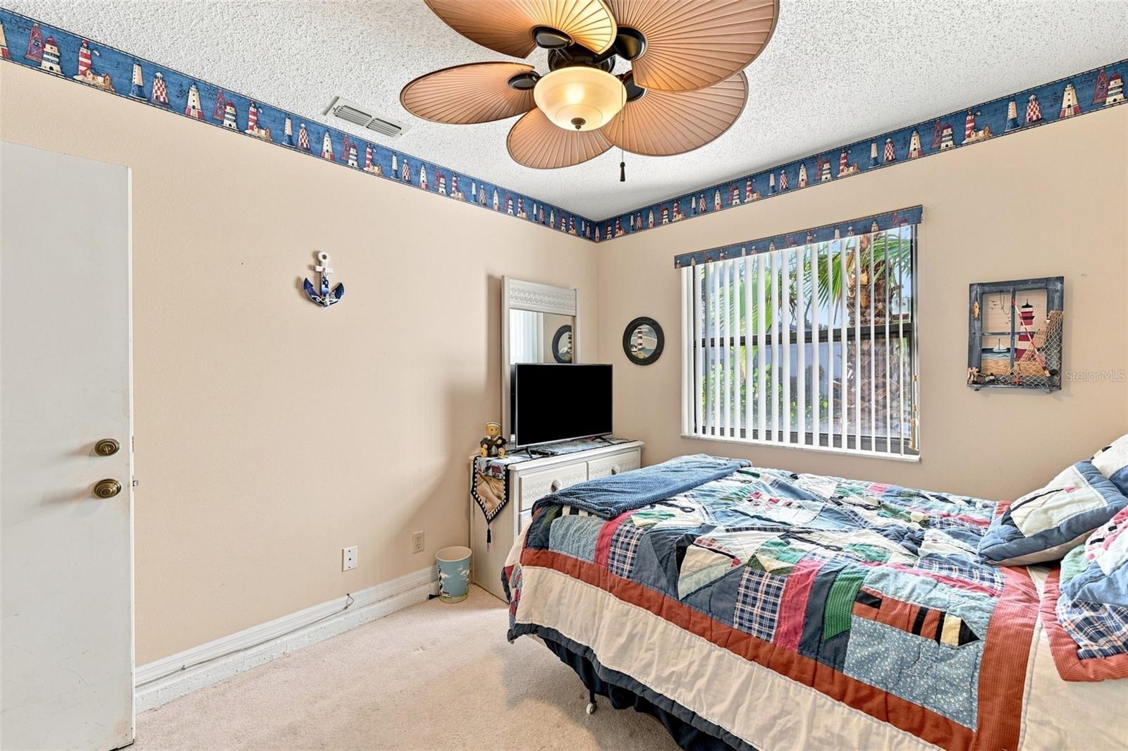 1618 LAYTON CT