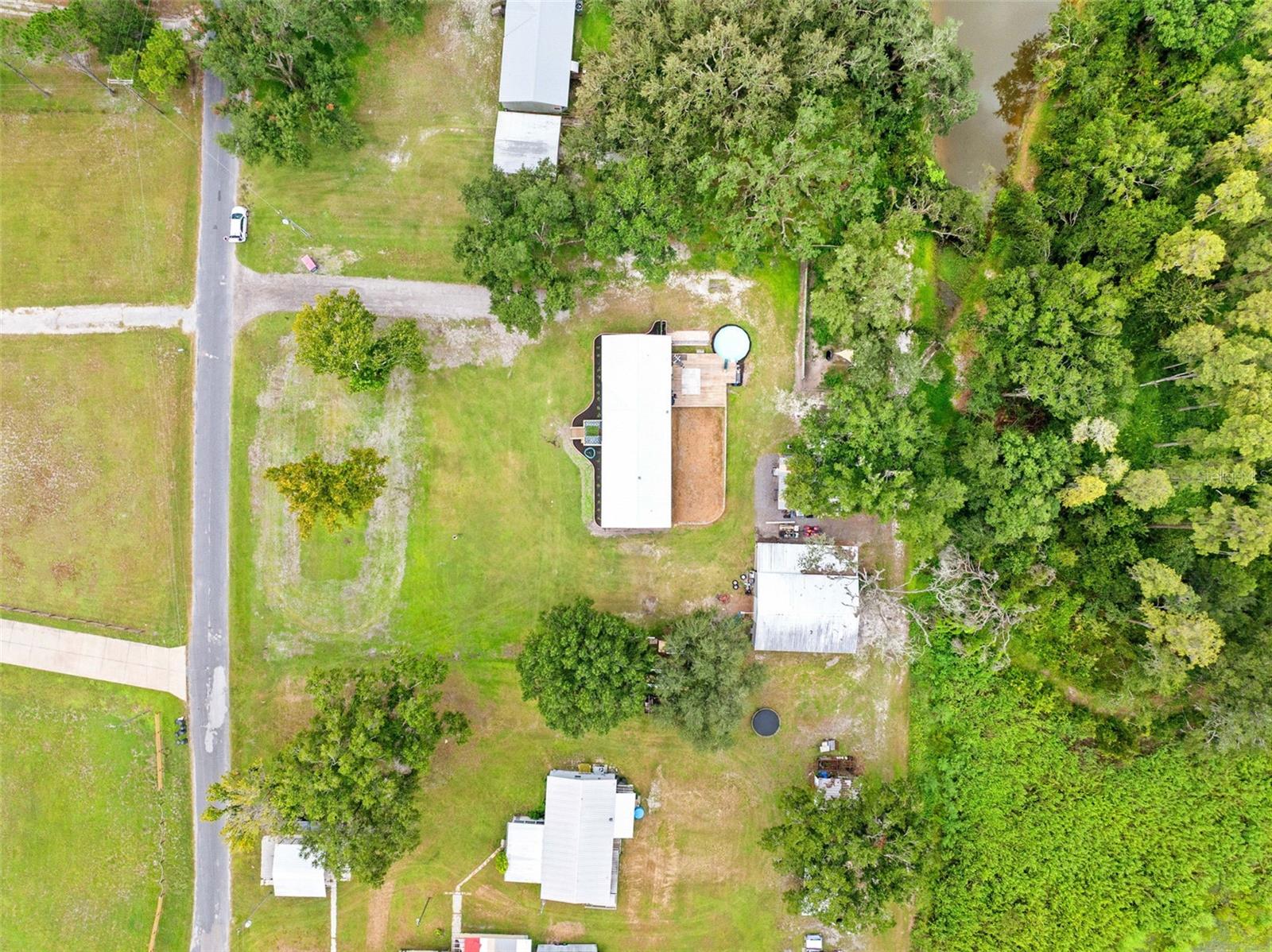 4045 LOURY DR