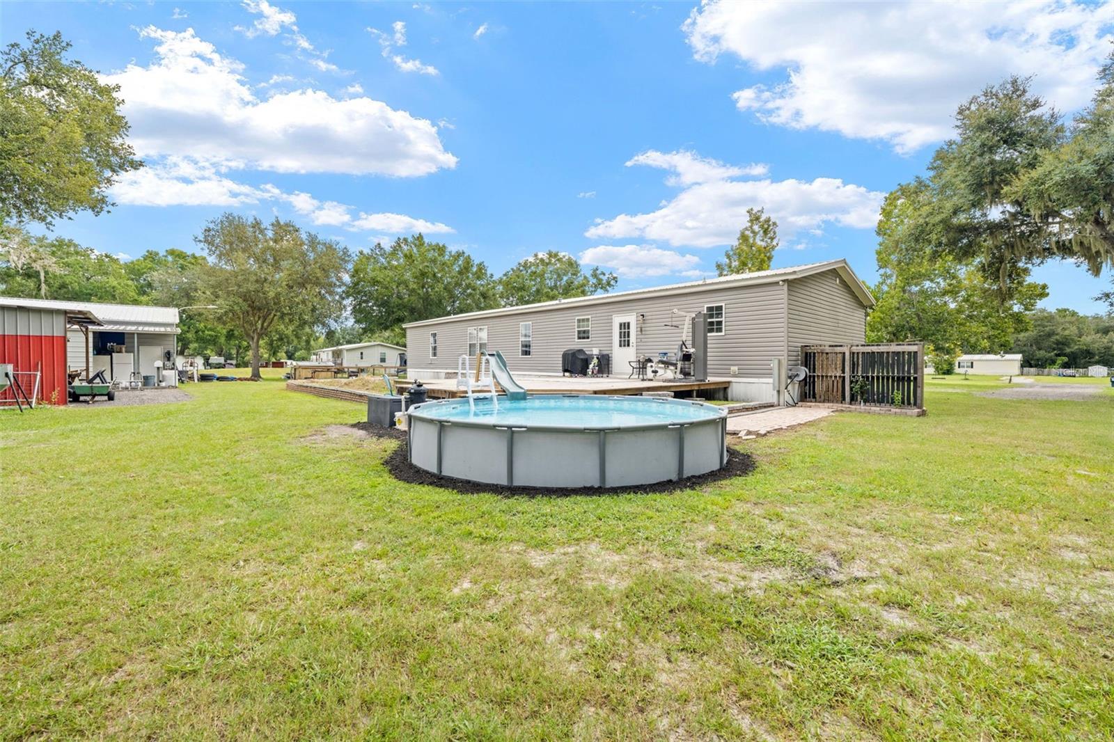 4045 LOURY DR
