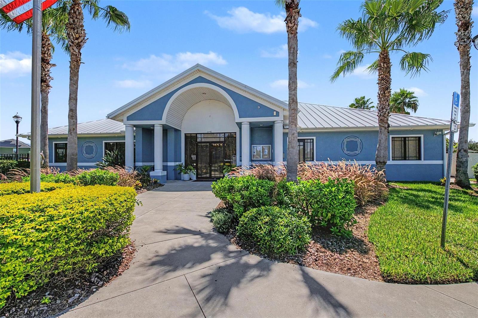 7838 CARRIAGE POINTE DR