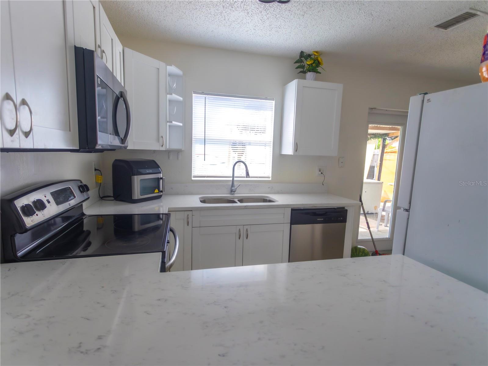 4718 ELDORADO DR