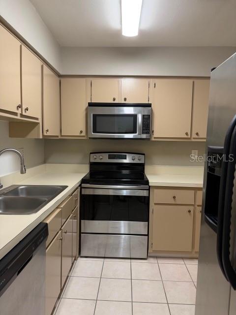 7523 DOLONITA DR #7523