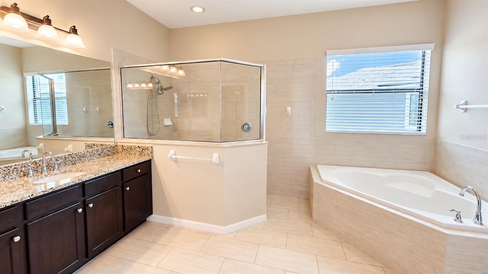 10619 MISTFLOWER LN