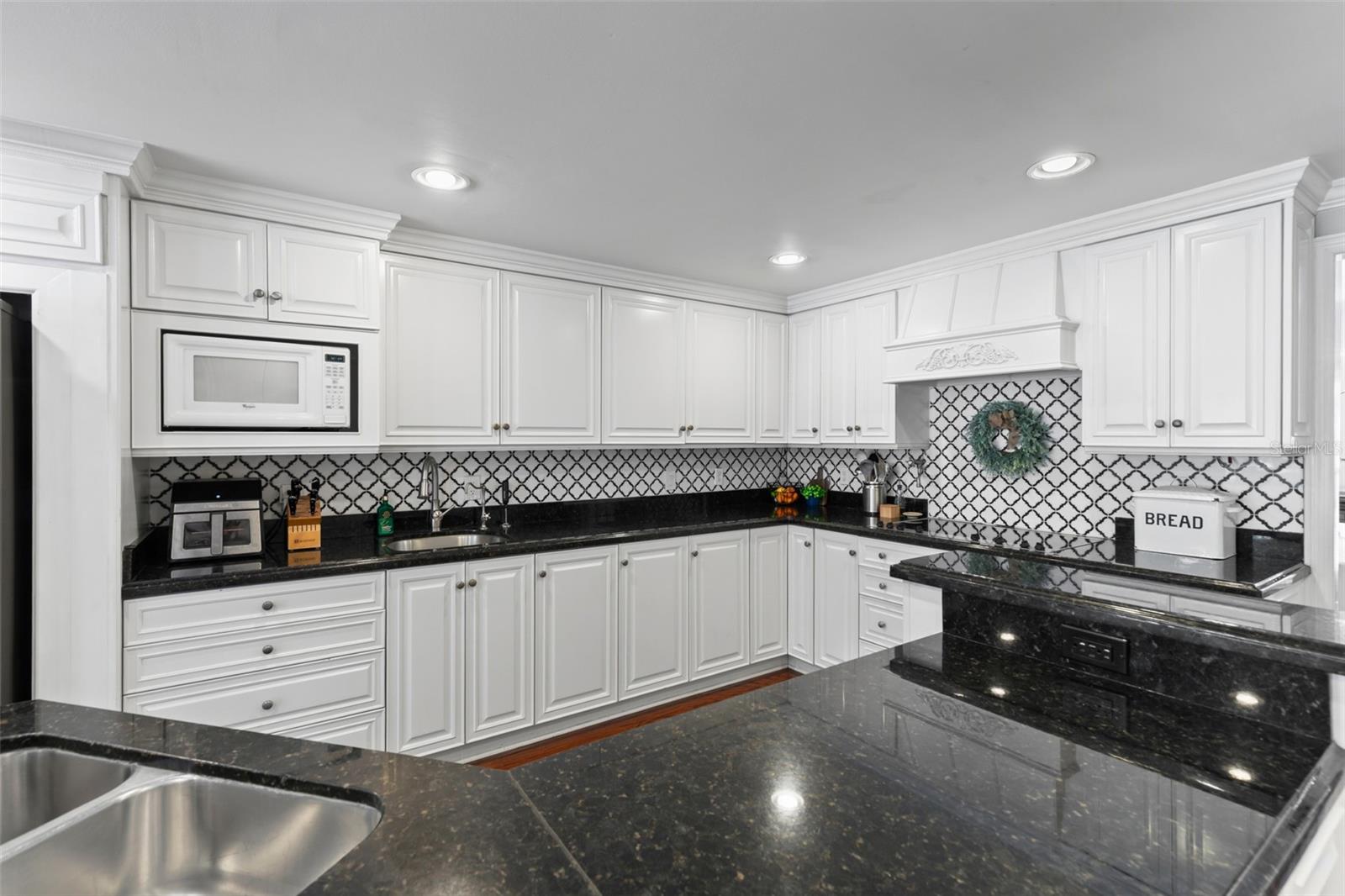 4603 DOGWOOD HILLS CT