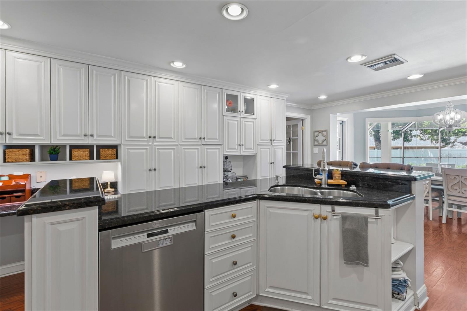 4603 DOGWOOD HILLS CT