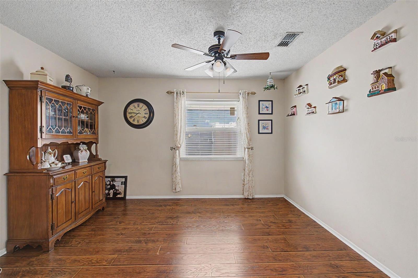 1004 COOLWOOD PL