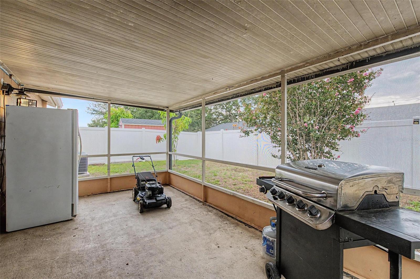 1004 COOLWOOD PL