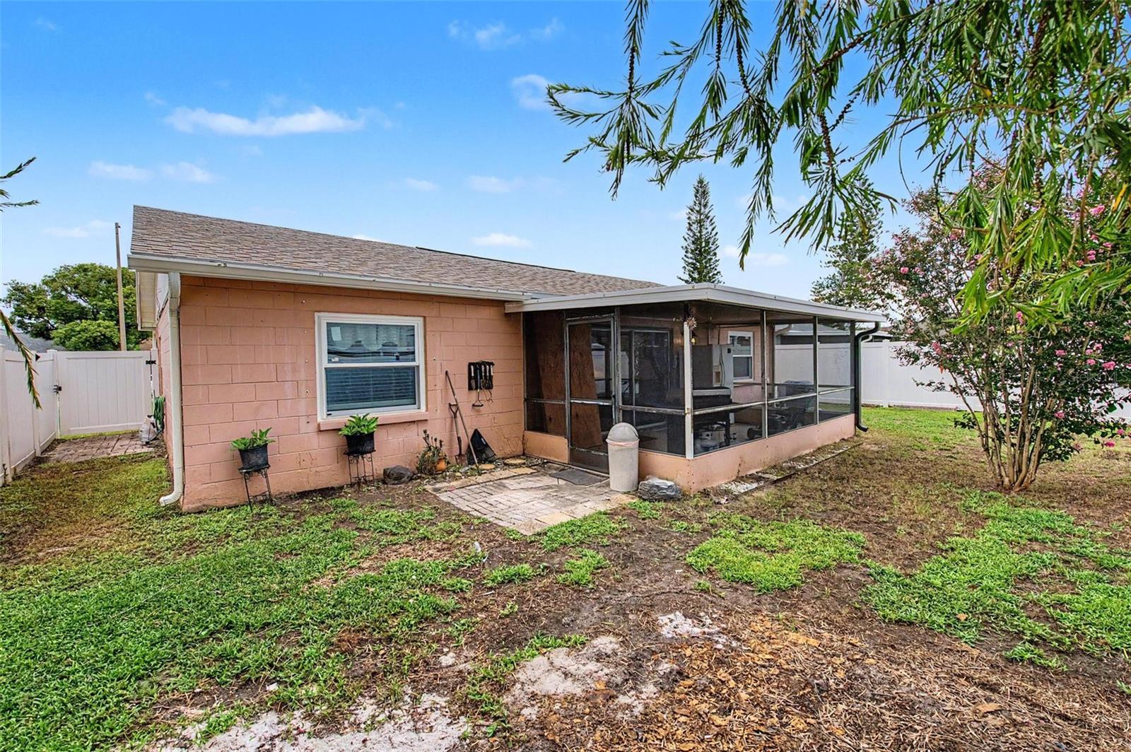 1004 COOLWOOD PL