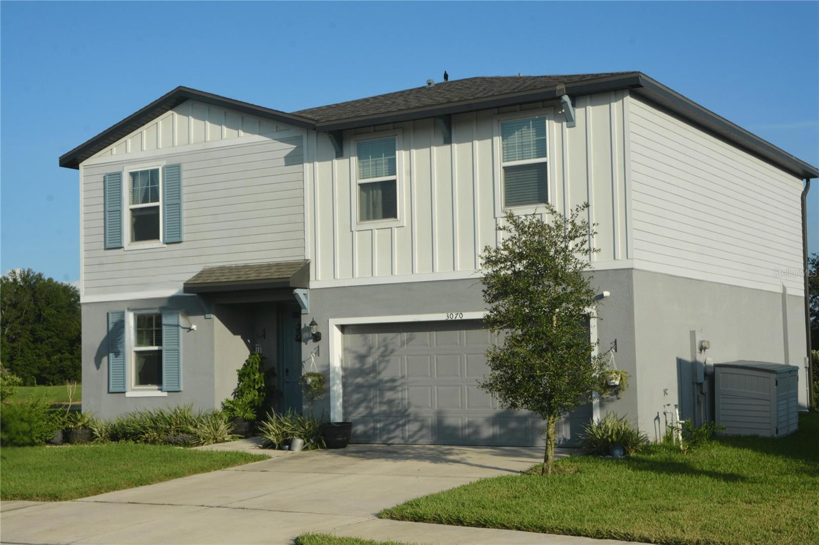 3070 FORREST PLUM CT