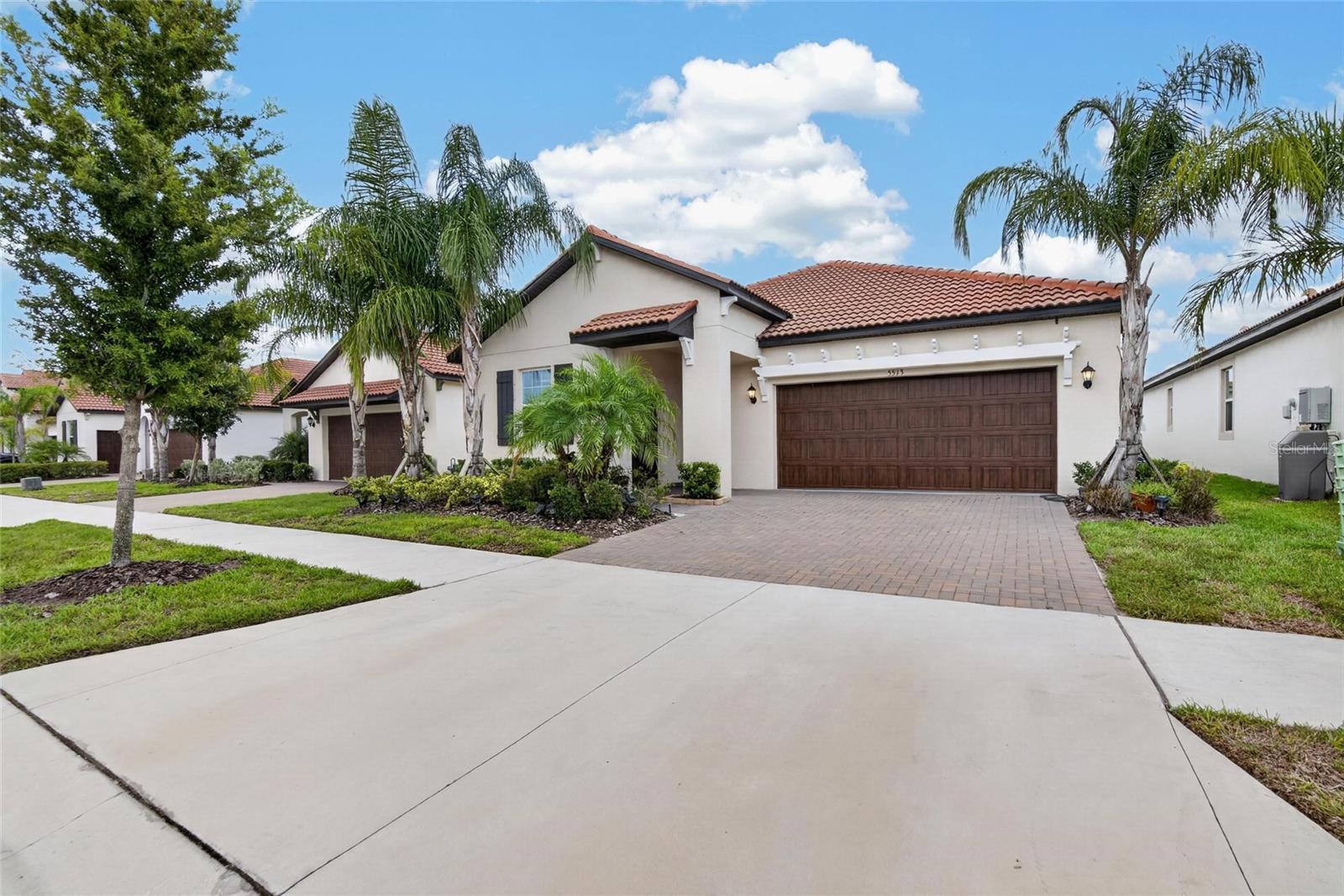 5513 LITTLE PATH DR