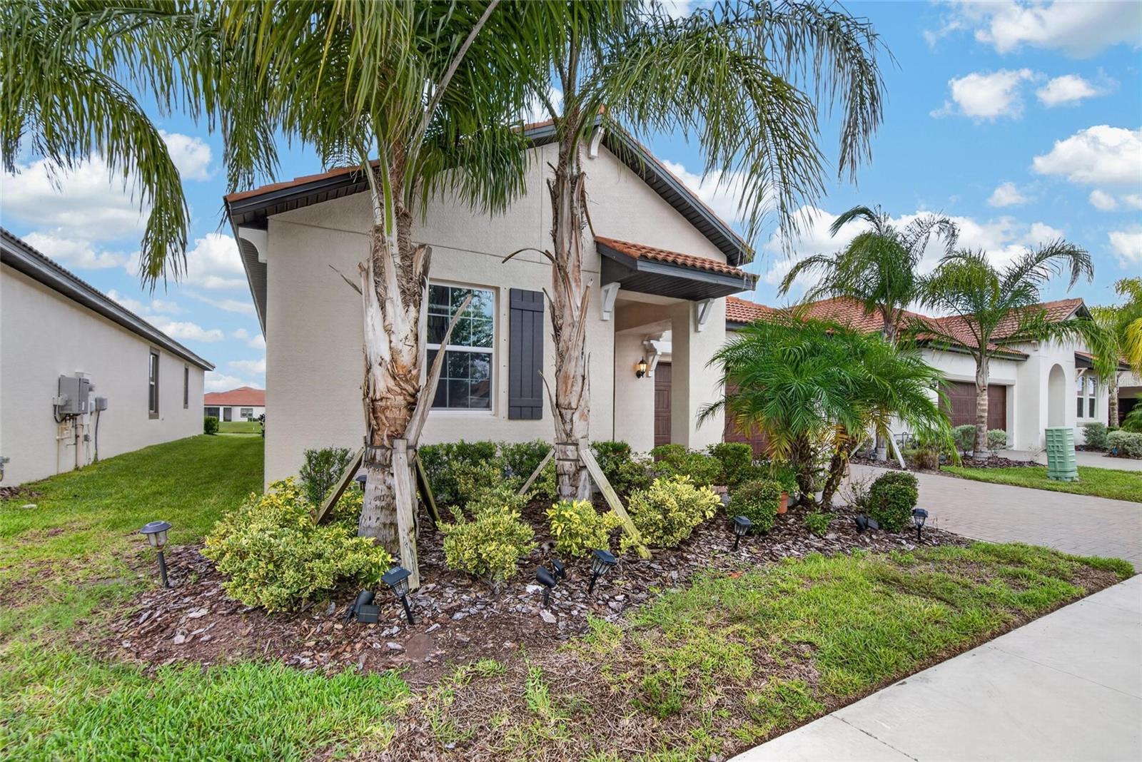 5513 LITTLE PATH DR
