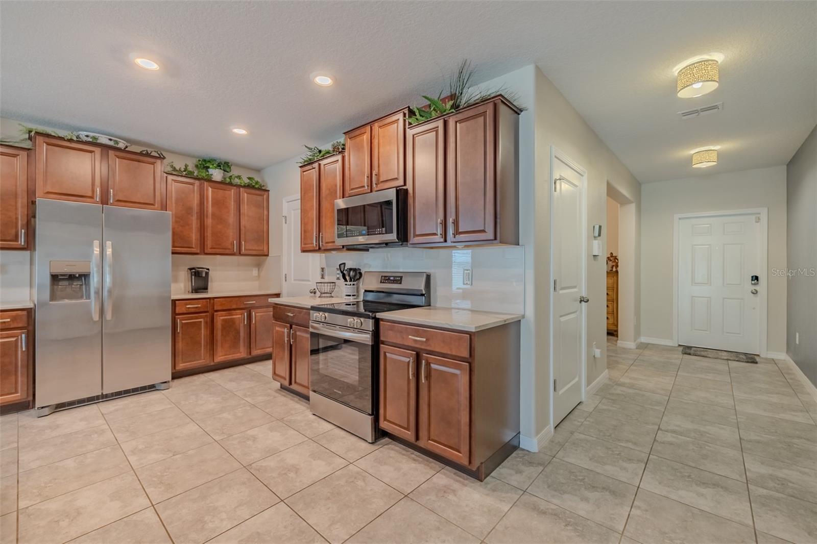 16712 MYRTLE SAND DR