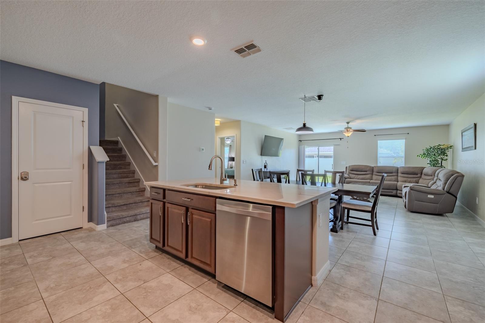 16712 MYRTLE SAND DR