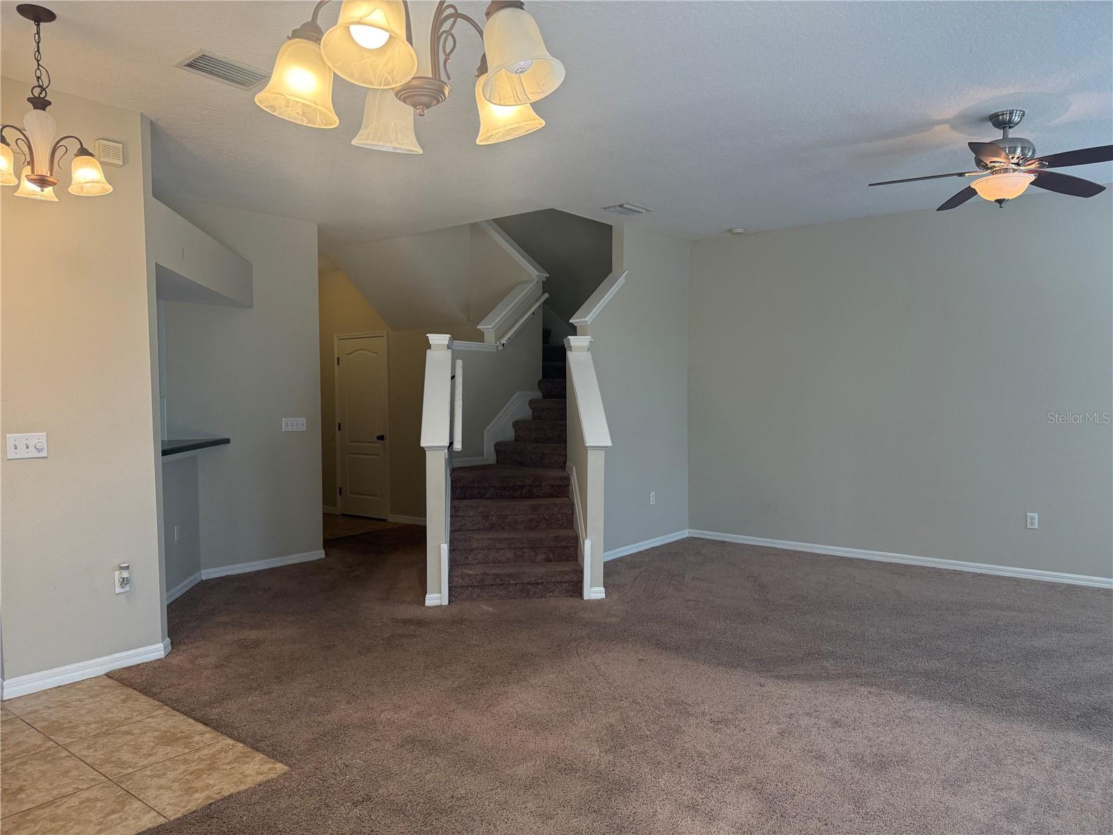 6730 EAGLE FEATHER DR