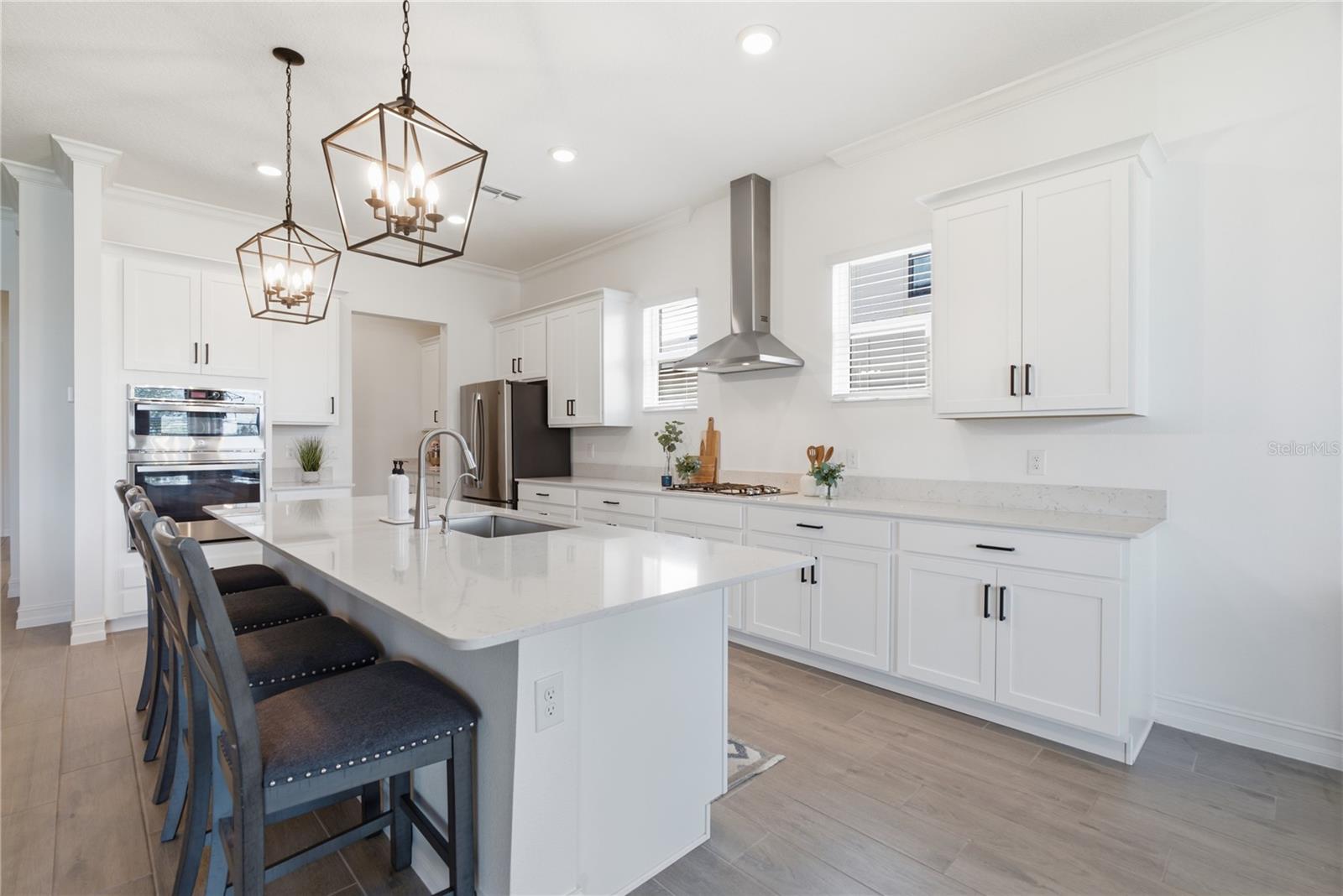 8908 LITTLE BLUESTEM DR