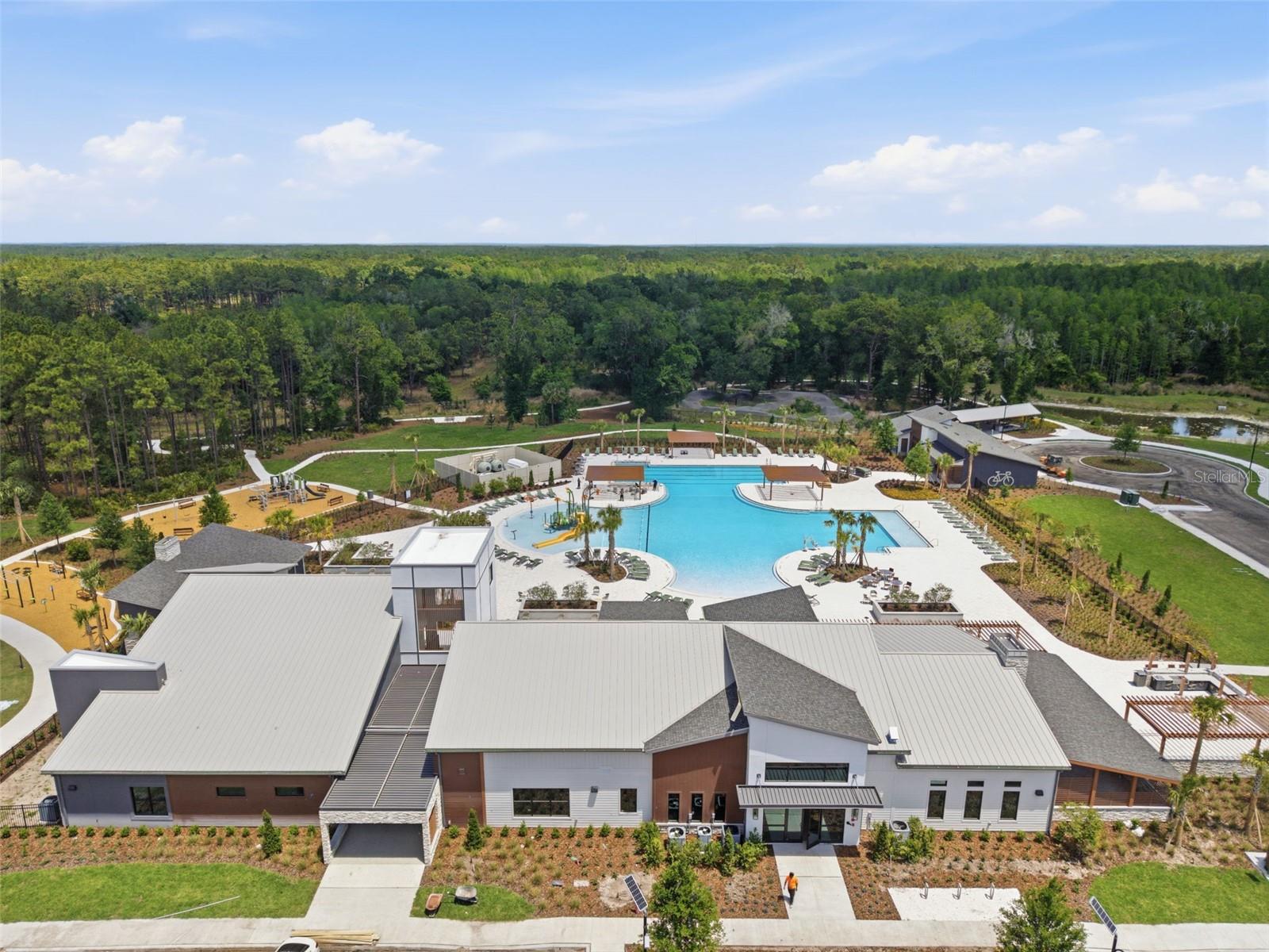 8908 LITTLE BLUESTEM DR