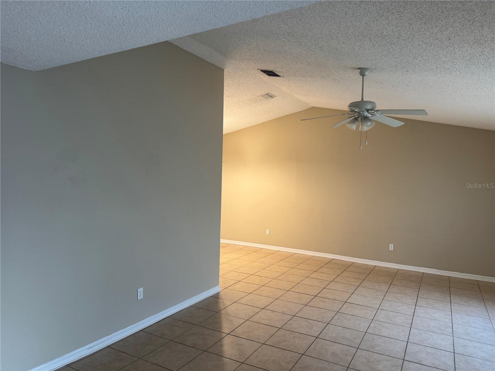 2537 ARBORWOOD DR