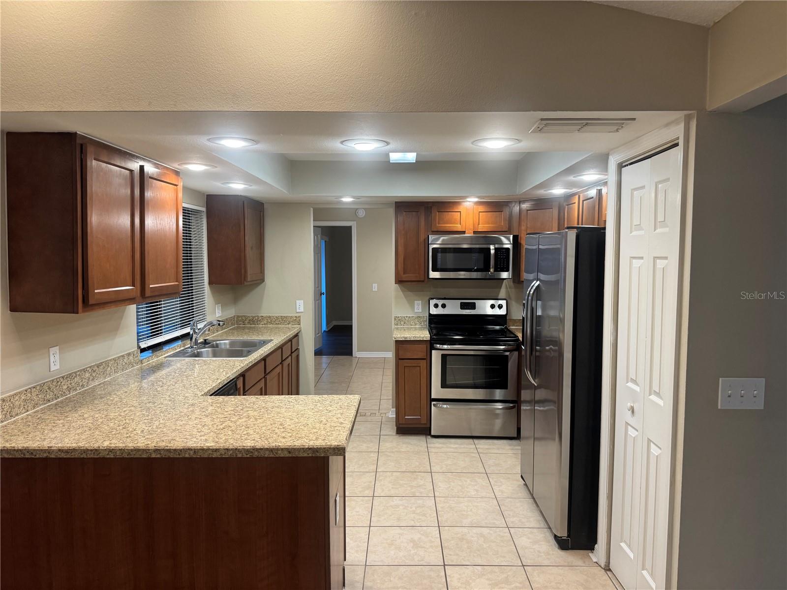 2537 ARBORWOOD DR