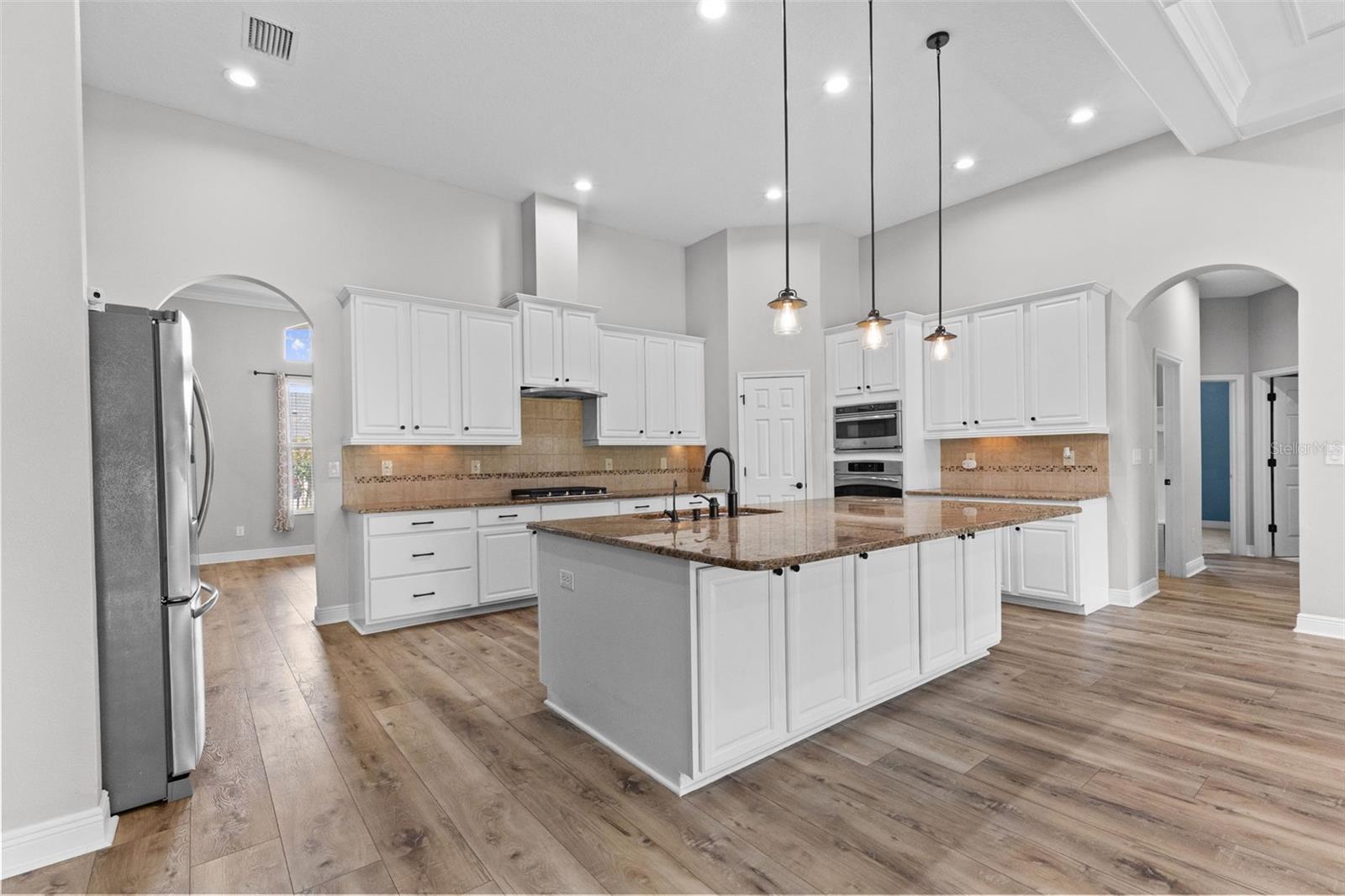 27816 COBALT LN