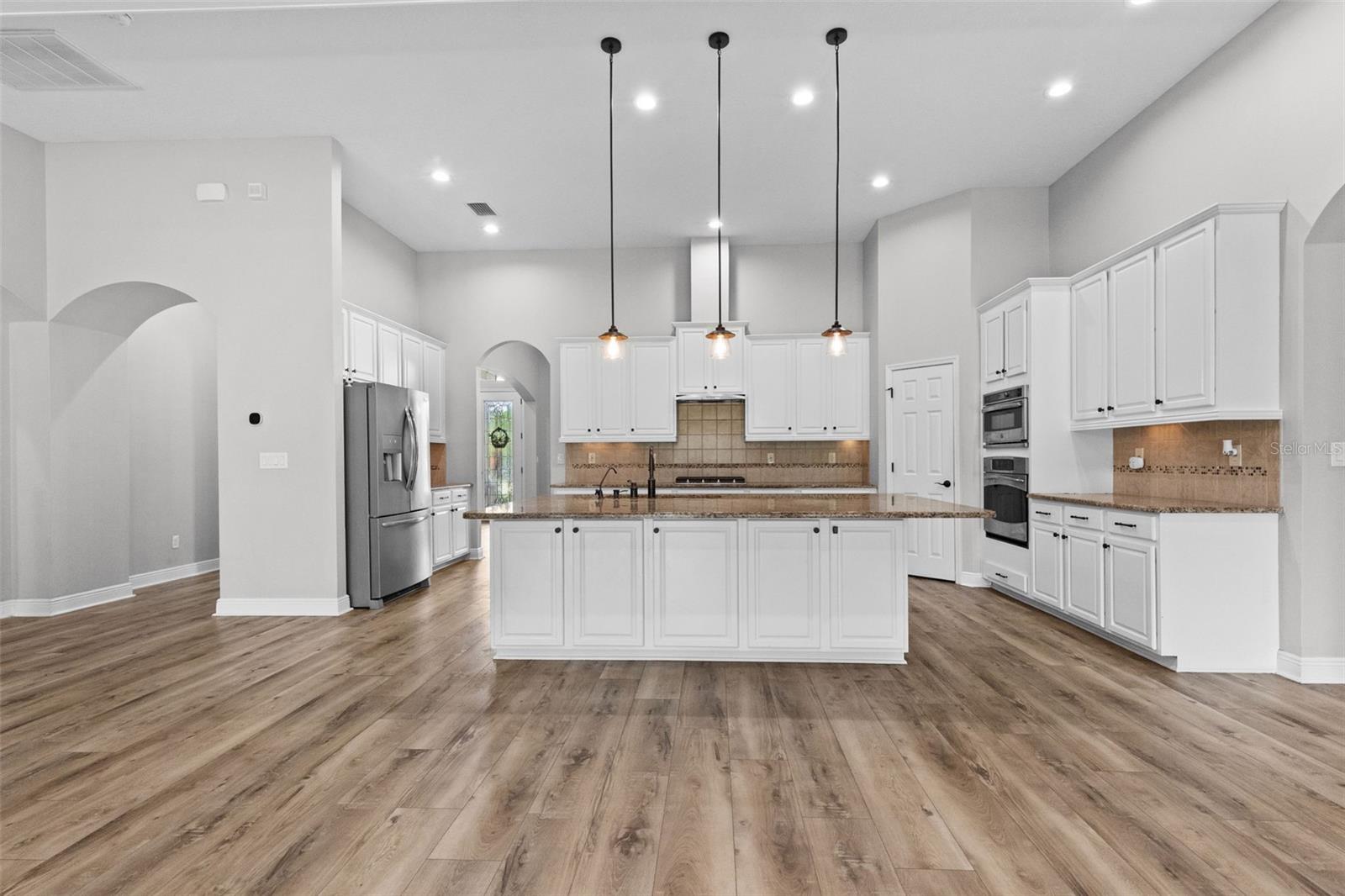 27816 COBALT LN
