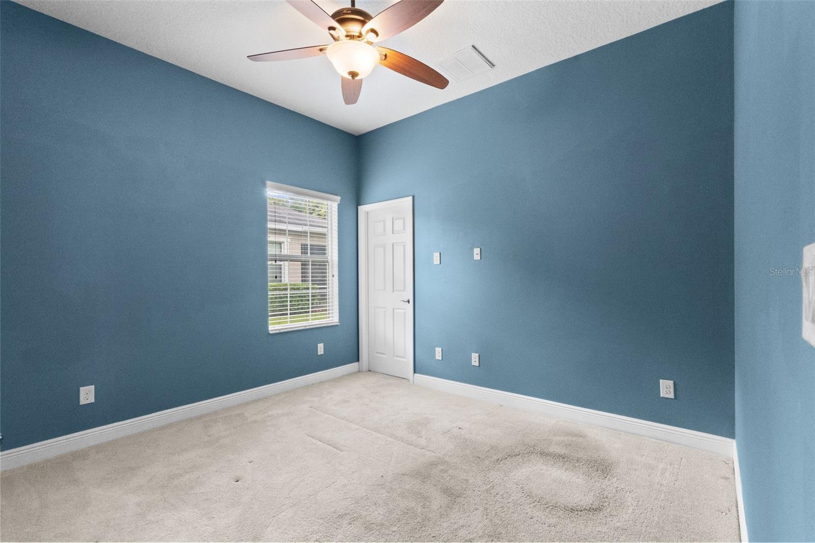 27816 COBALT LN