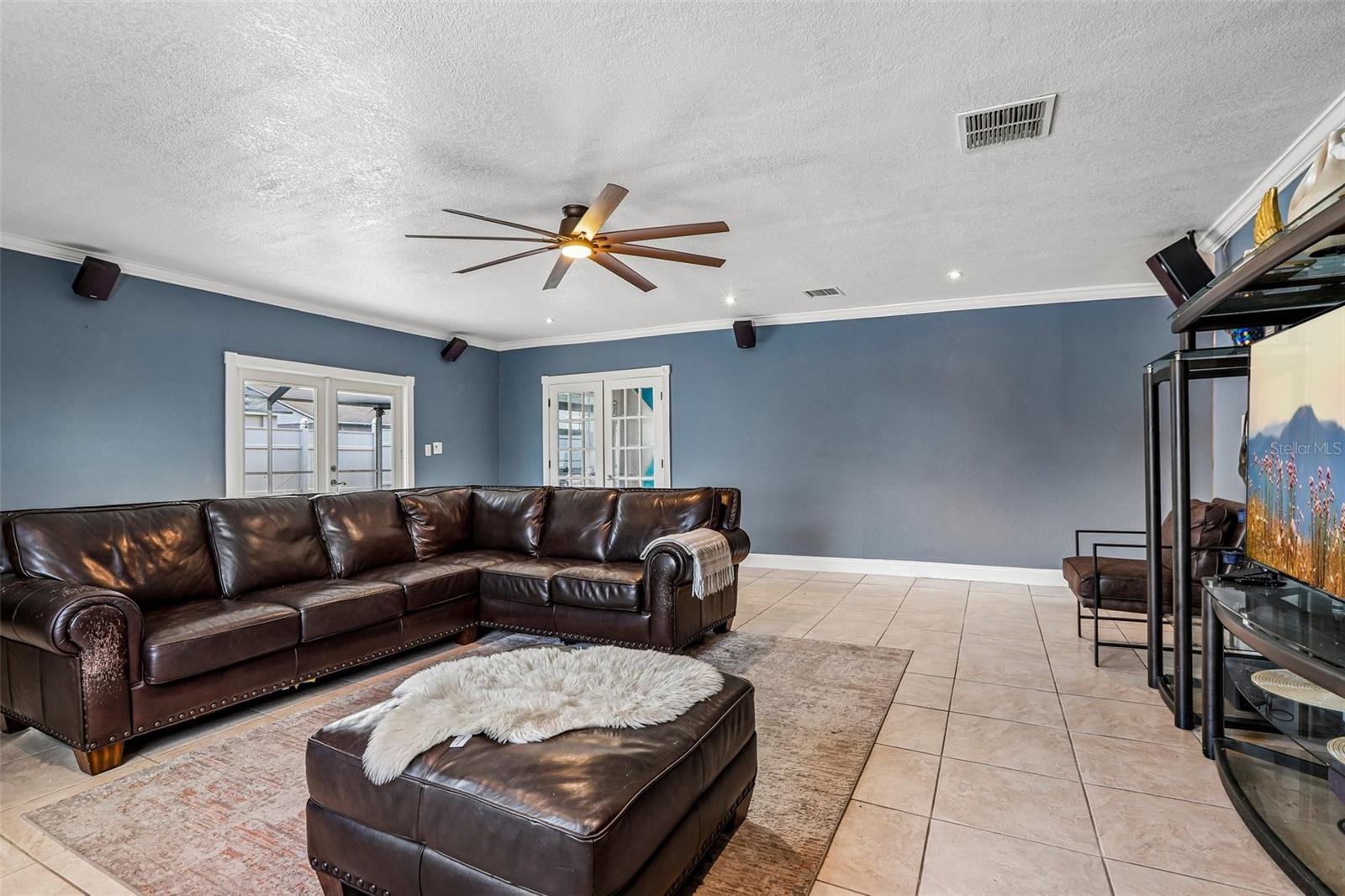 1009 COOLWOOD PL