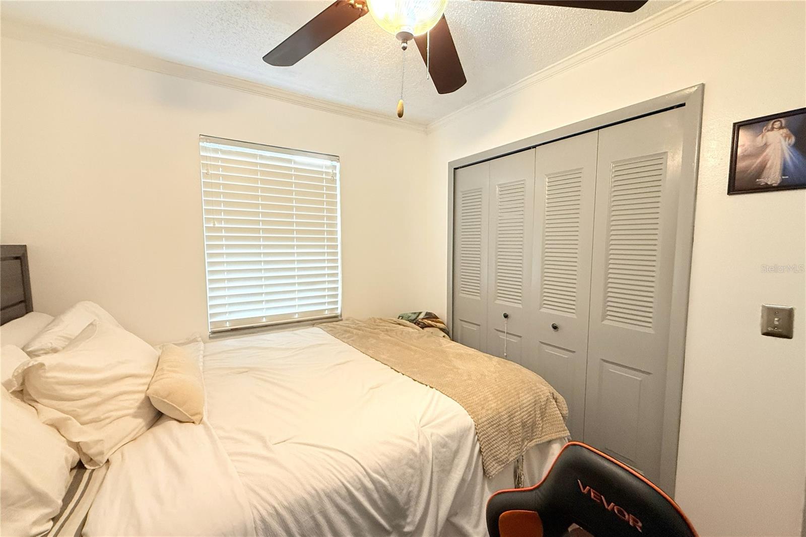 3408 OAK TRAIL CT