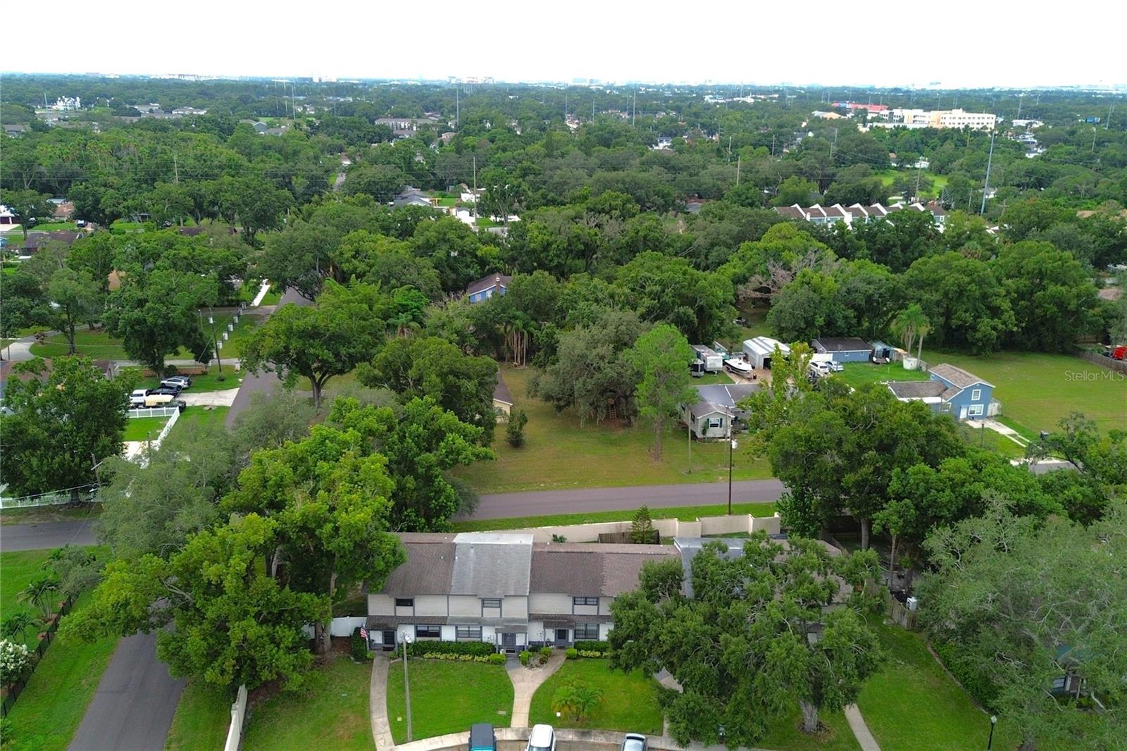 3408 OAK TRAIL CT